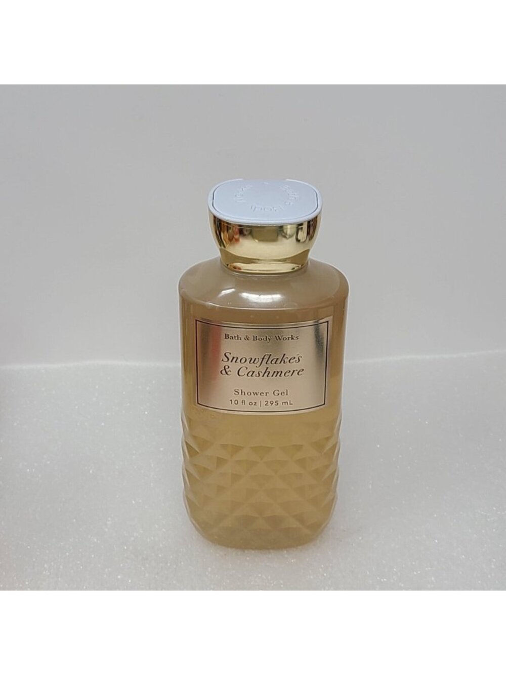 Bath & Body Works Snowflakes & Cashmere Shower Gel 10 oz